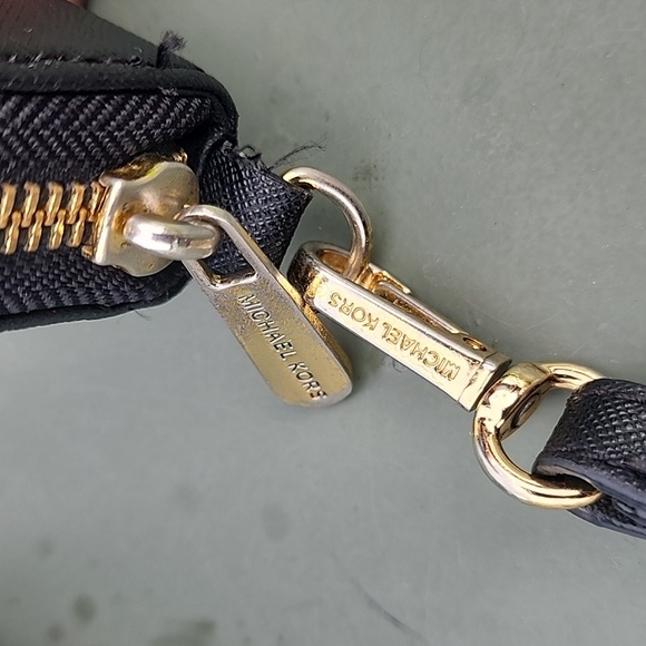 Michael Kors black Leather Wristlet Wallet - Picture 9 of 14